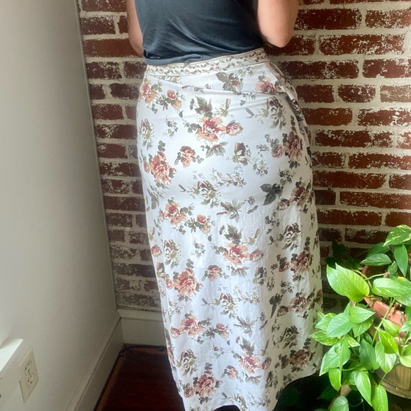 Max Studio Floral Wrap Skirt - Picture 3 of 6